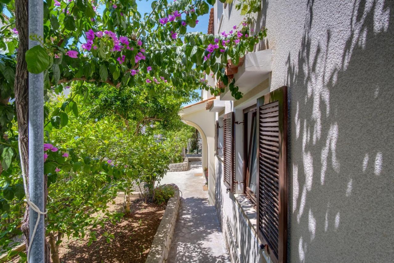Apartments Anci Мали-Лошинь Экстерьер фото