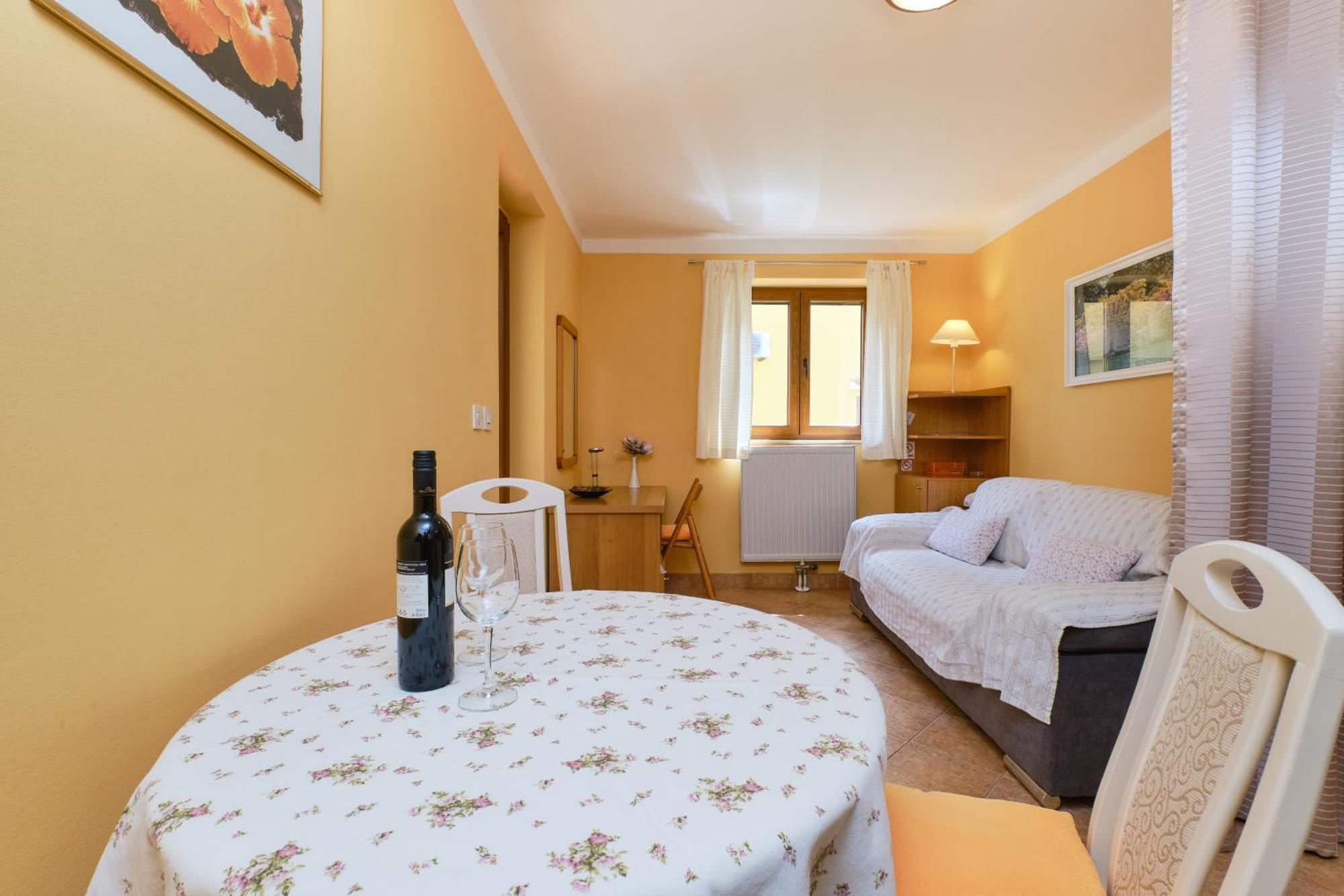 Apartments Anci Мали-Лошинь Экстерьер фото